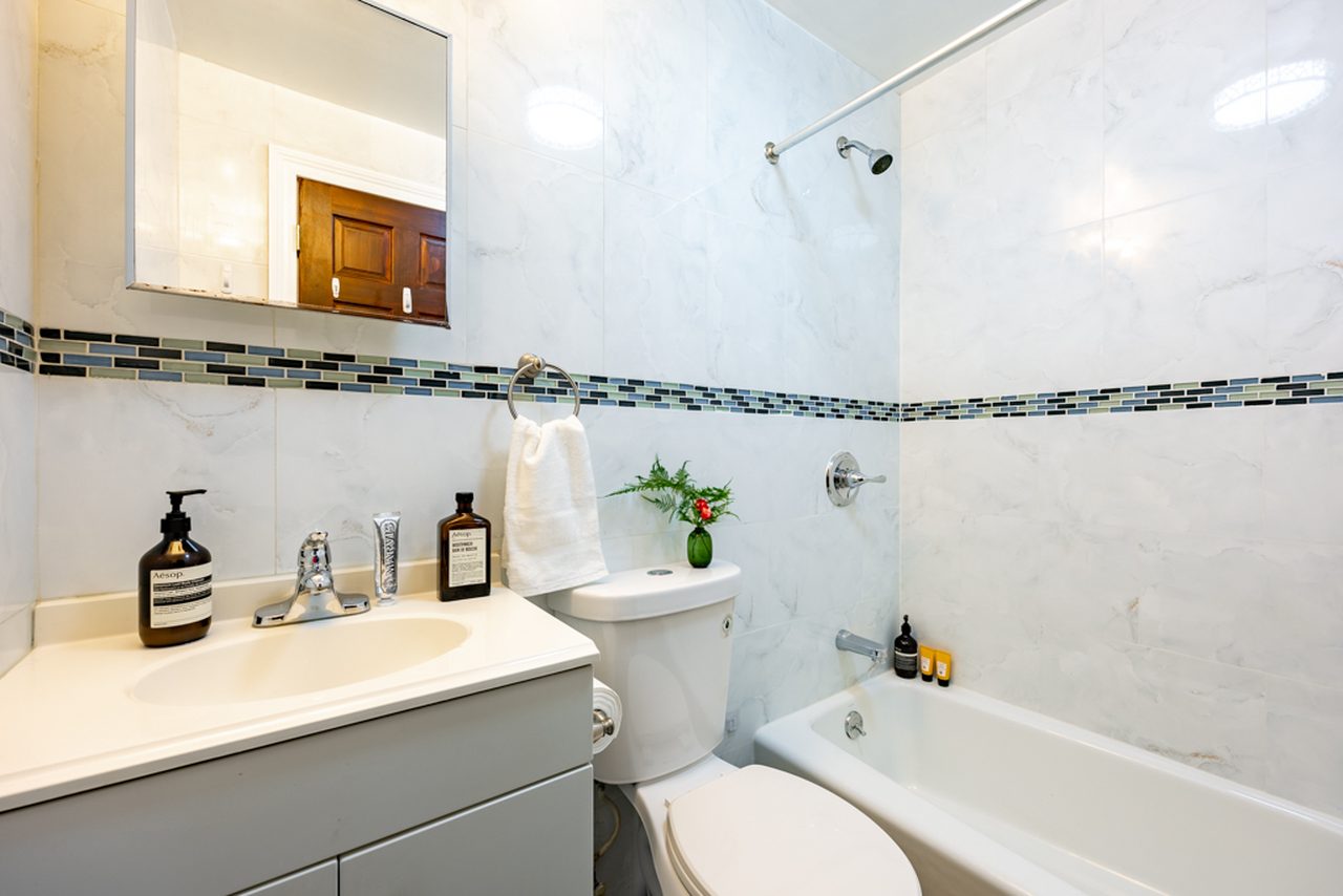  Welcoming ROOM At The Parkside House: Harlem - Welcoming ROOM At The Parkside House  -  Welcoming ROOM at The Parkside House: Harlem  - Gallery -  30