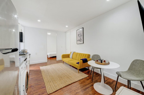Great Private ROOM in Kensington: Kensington
