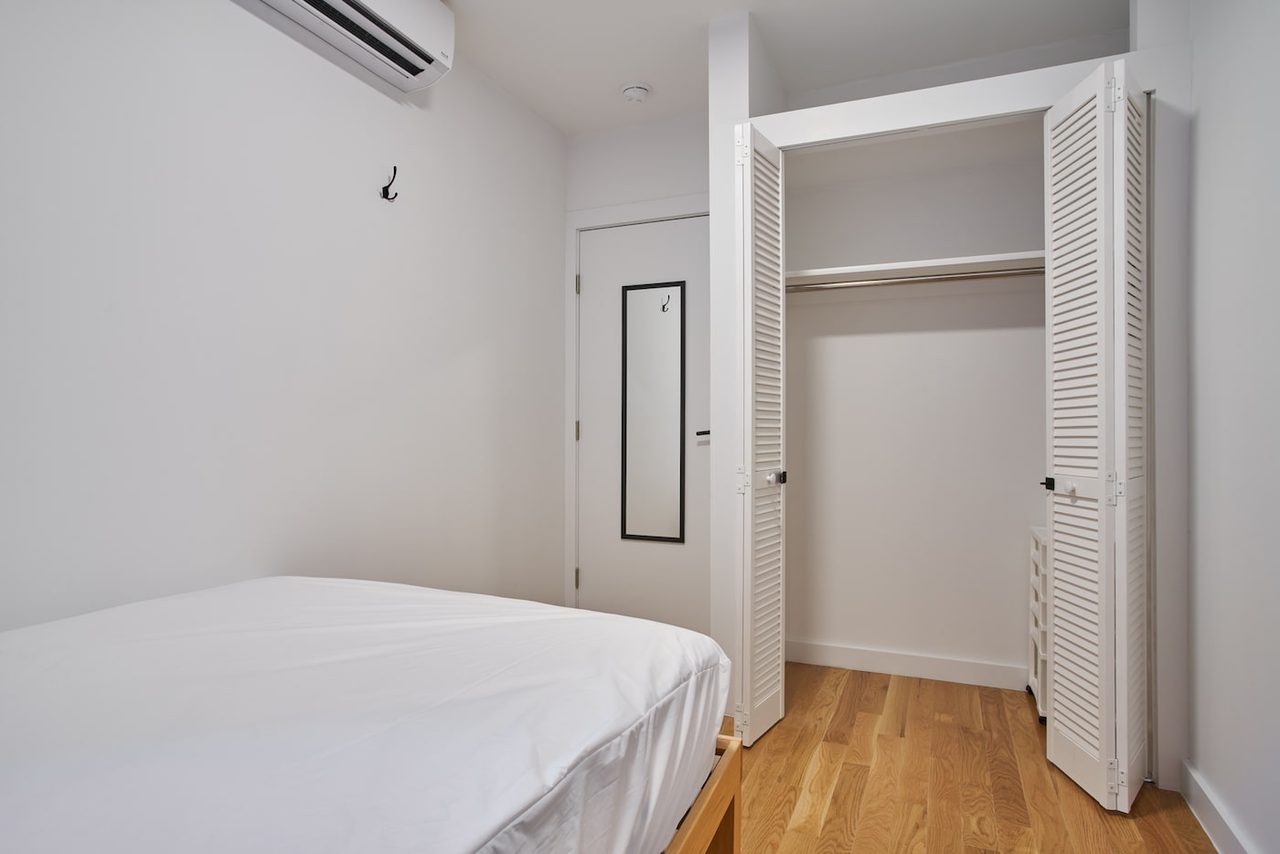 Absolutely Private ROOM In Bed-Stuy: Bedford-Stuyvesant - Absolutely Private ROOM In Bed-Stuy - 3