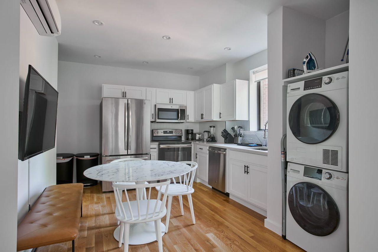 Absolutely Private ROOM In Bed-Stuy: Bedford-Stuyvesant - Absolutely Private ROOM In Bed-Stuy - 6