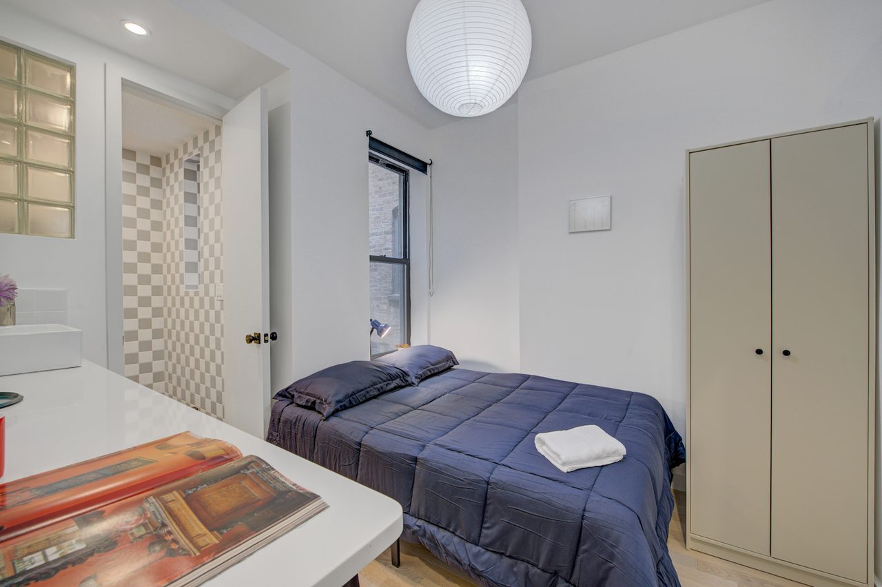  Chic ROOM At The Maison Suydam: Bushwick - Chic ROOM At The Maison Suydam  -  Chic ROOM at The Maison Suydam: Bushwick  - Gallery -  17