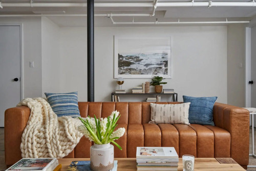 Chic ROOM at The Grand House: Clinton Hill  - Gallery -  2