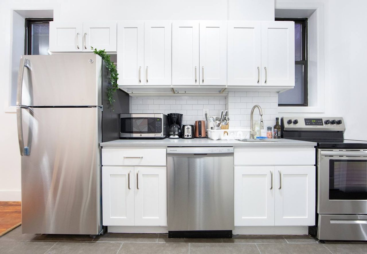  Cute Private ROOM In Fort Greene: Fort Greene - Cute Private ROOM In Fort Greene  -  Cute Private ROOM in Fort Greene: Fort Greene  - Gallery -  26