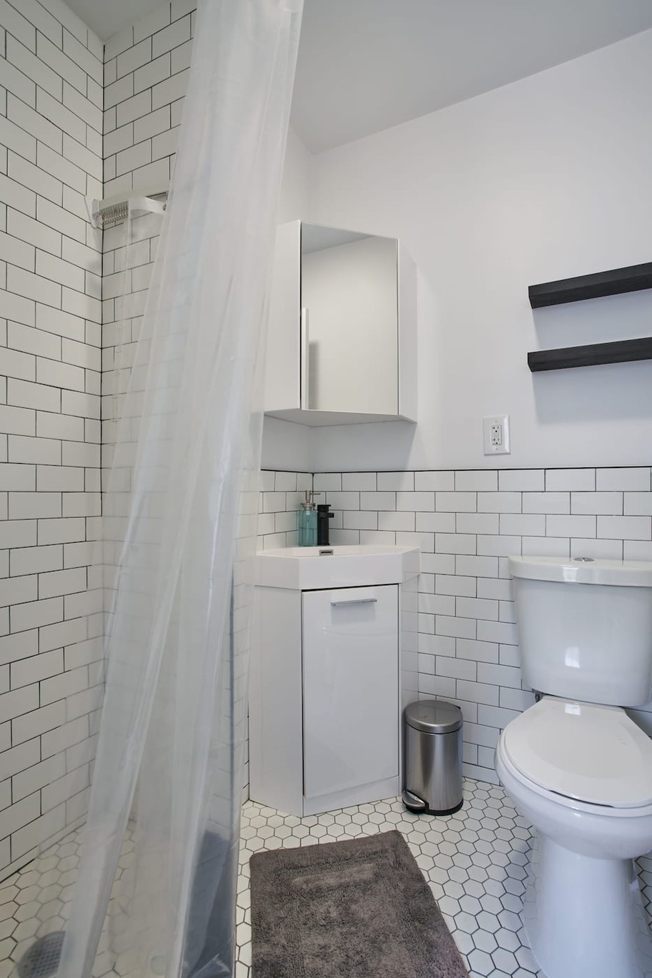 Charming Private ROOM In Bed-Stuy: Bedford-Stuyvesant - Charming Private ROOM In Bed-Stuy - 5