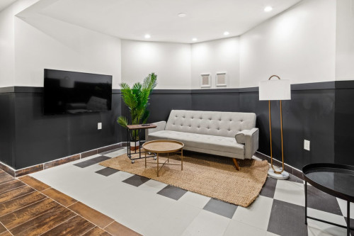 Cute ROOM at The Clark House: Harlem  - Gallery -  5