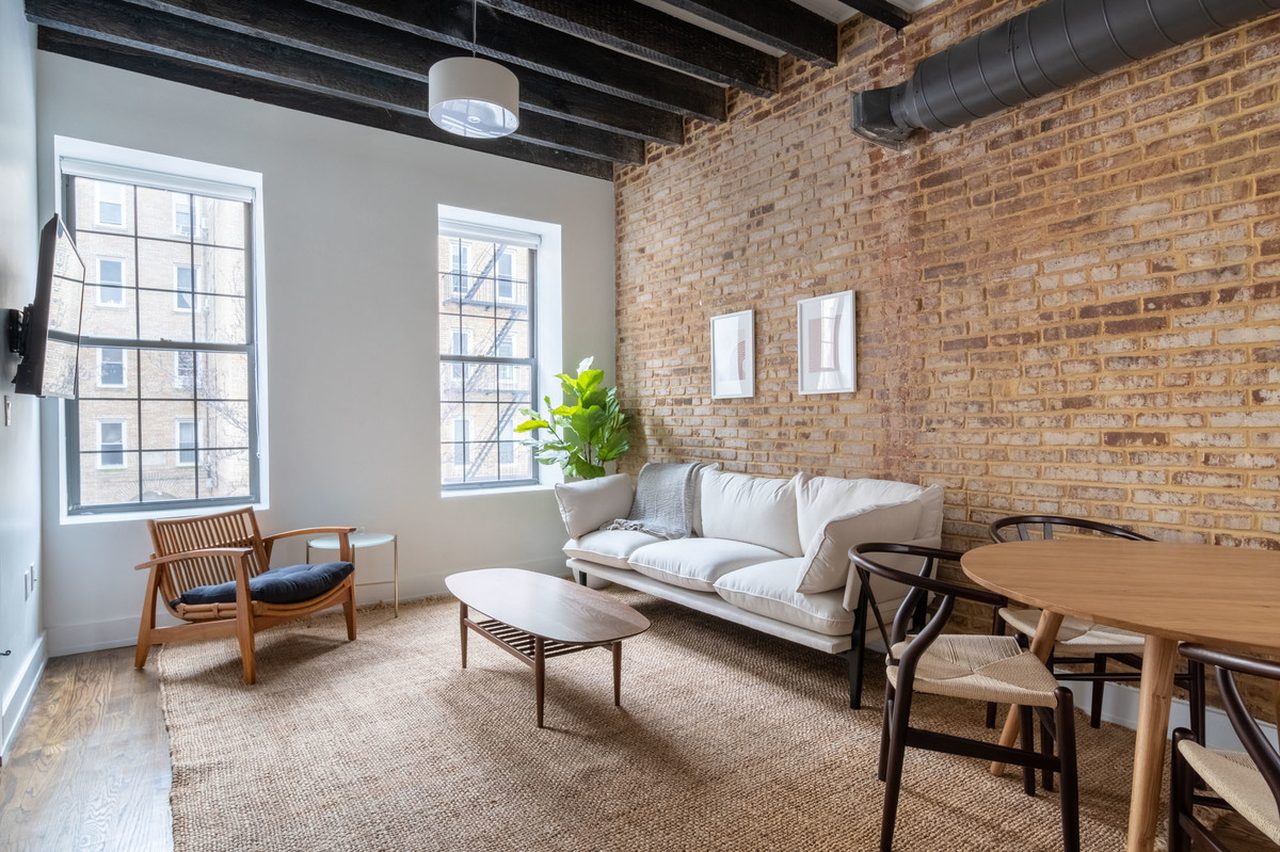  Cute ROOM At The Clark House: Harlem - Cute ROOM At The Clark House  -  Cute ROOM at The Clark House: Harlem  - Gallery -  4