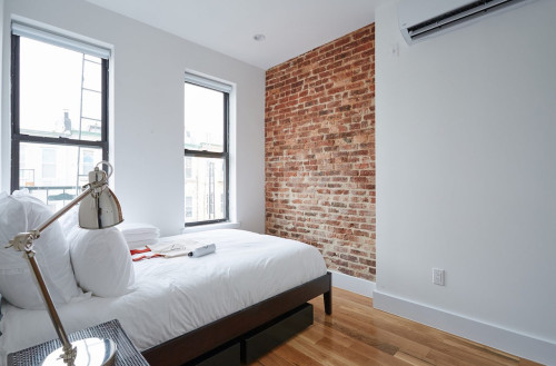 Absolutely ROOM at The Cornelia House: Flushing - Gallery - 9