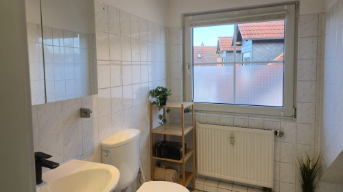 Premium 2-Room Business Apartment near Darmstadt/Frankfurt | Parking & Fully Equipped