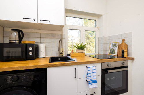 Cozy Apartment direct in the City - huge balcony