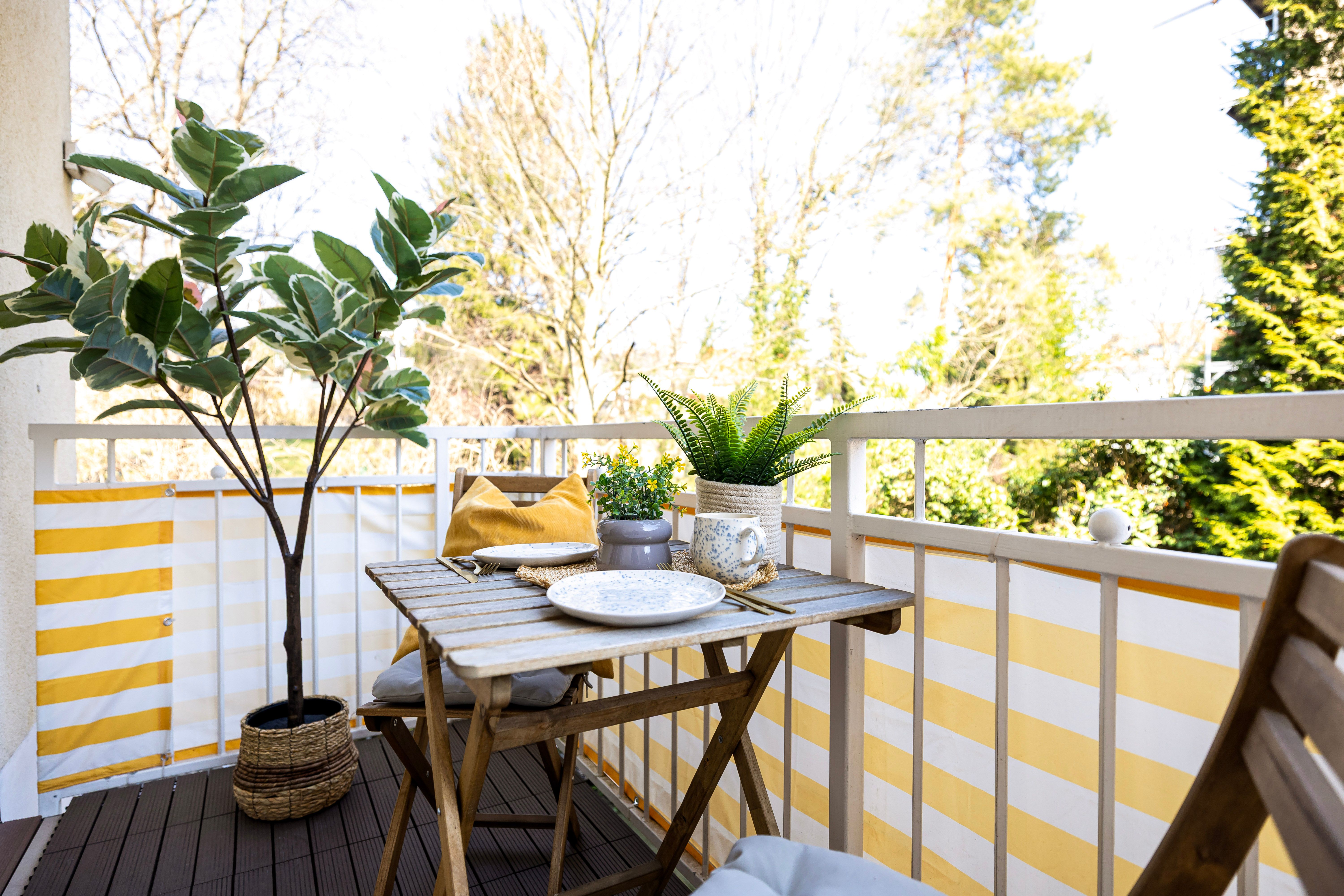 Cozy Apartment Direct In The City - Huge Balcony - 5