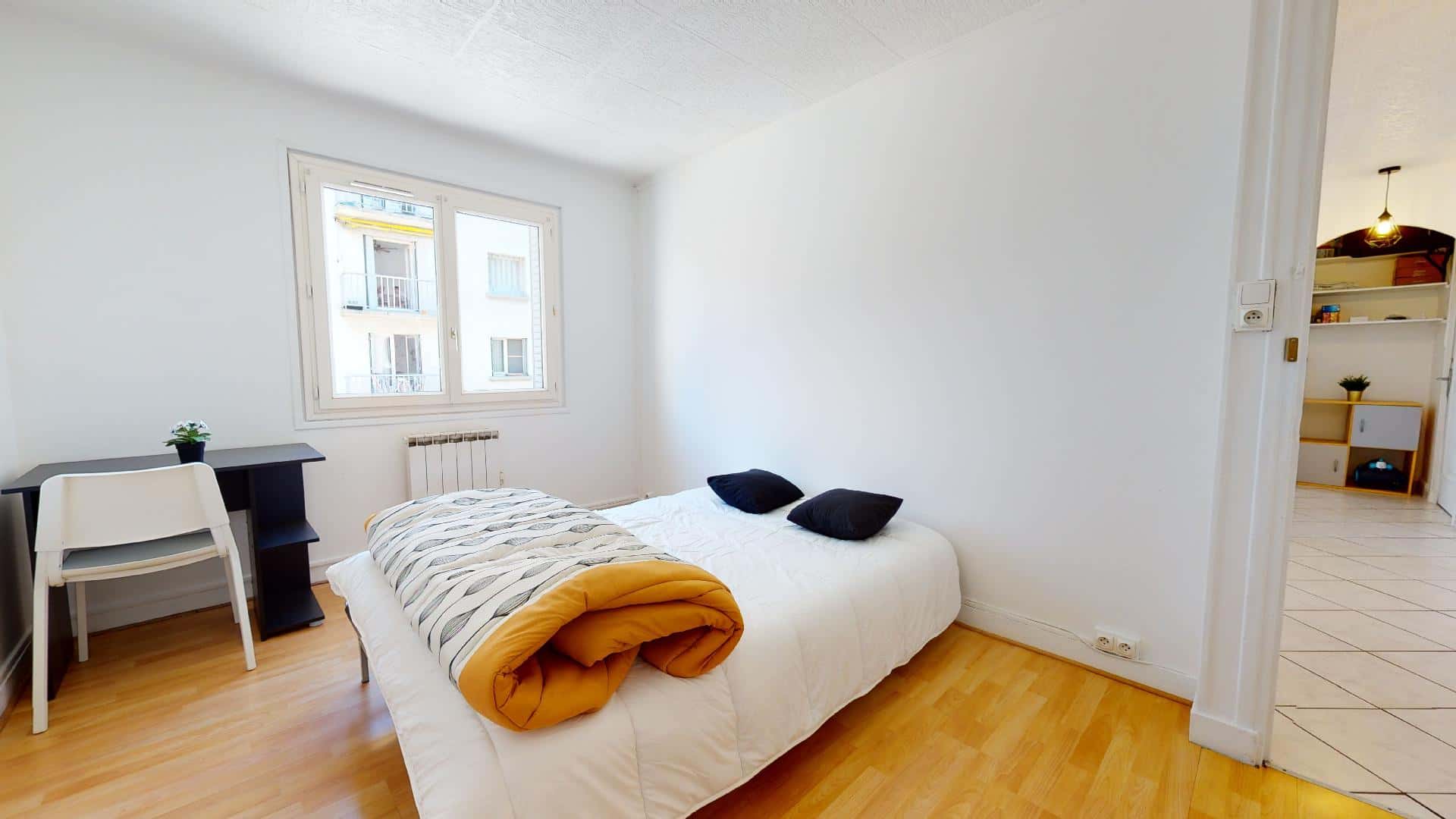  Room  -  Room in Rue du Docteur Hermite, Grenoble for 66 m² with 3 bedrooms  - Gallery -  5