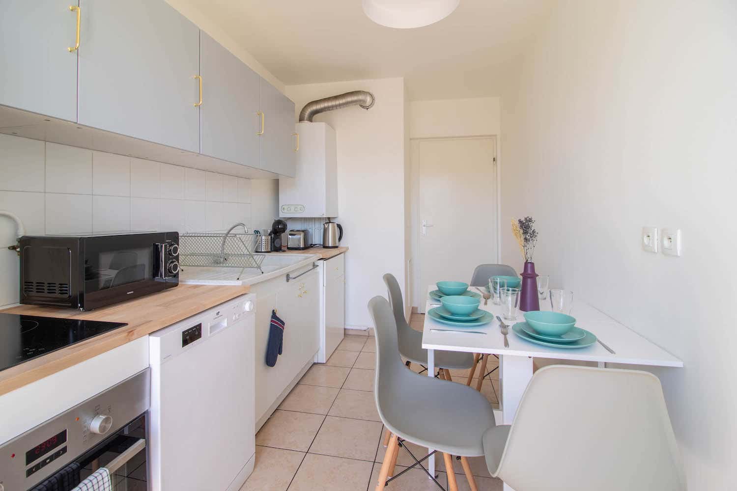  Single Room  -  11 m² industrial room for rent  - Gallery -  3