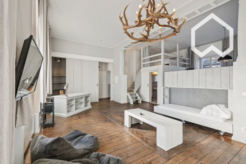 Unique 69 sqm Loft Apartment with Gallery Sleeping Area - Gallery - 17