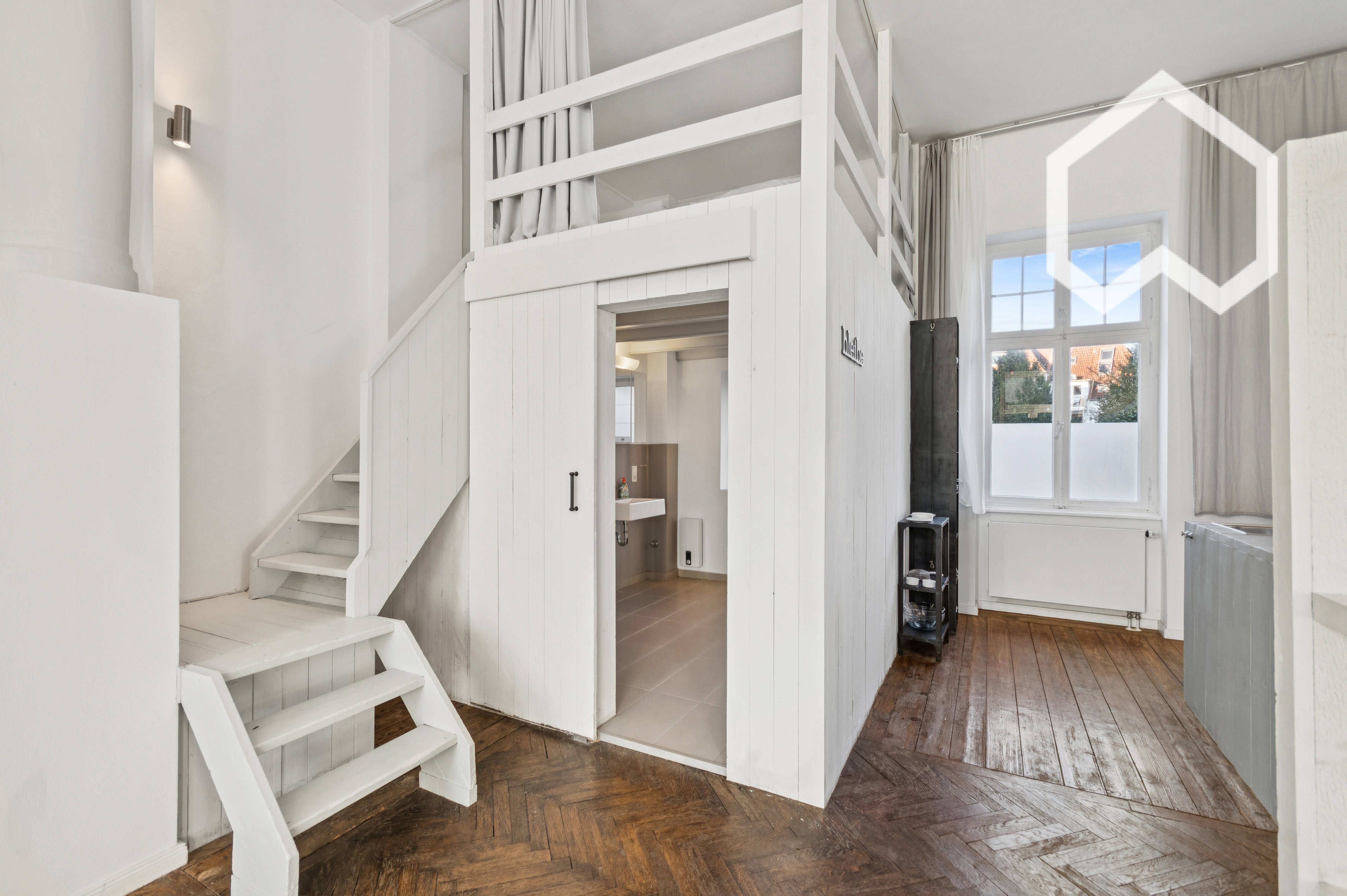 Unique 69 Sqm Loft Apartment With Gallery Sleeping Area - 9