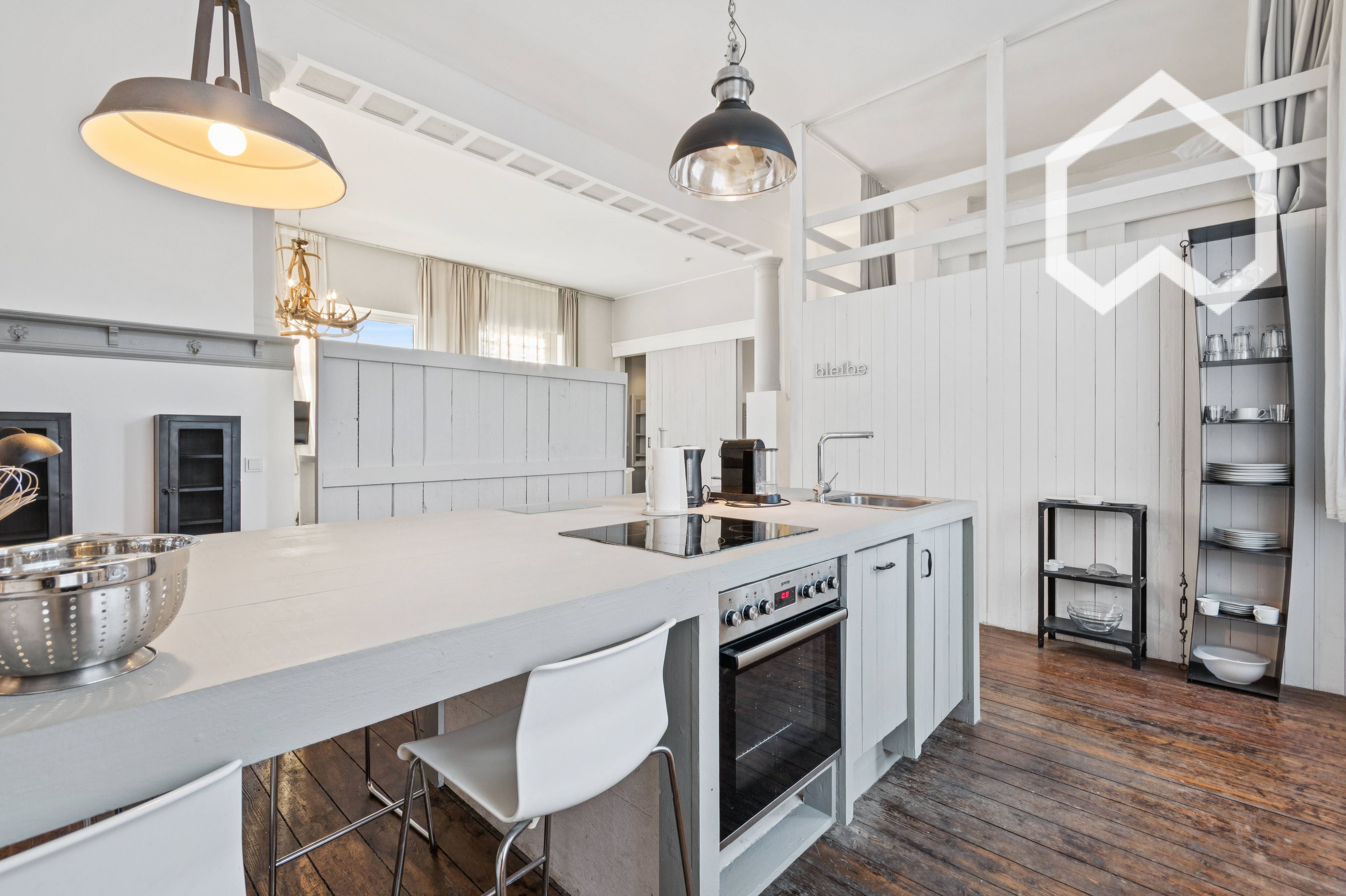 Unique 69 Sqm Loft Apartment With Gallery Sleeping Area - 13