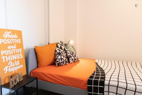 Cozy single bedroom close to Teology faculty