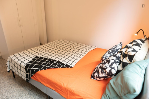 Wonderful single bedroom in the center of Cagliari