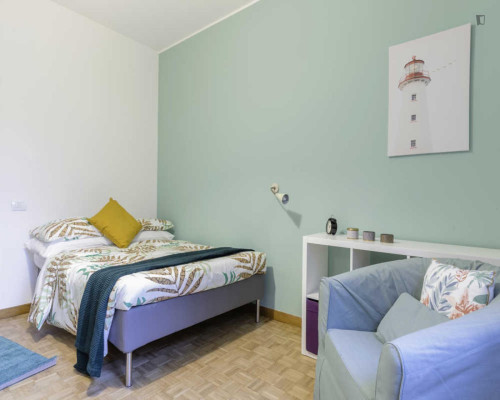 Nice looking double bedroom in Padua