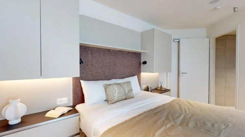 Very nice studio next to the Geneva Airport