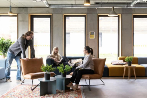 Basecamp in Potsdam - Gallery - 8