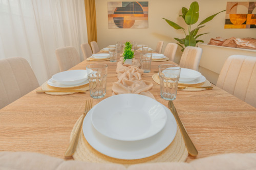 Up to 10 people - 106 sqm designer apartment, prime location, 1 free parking space - Gallery - 19
