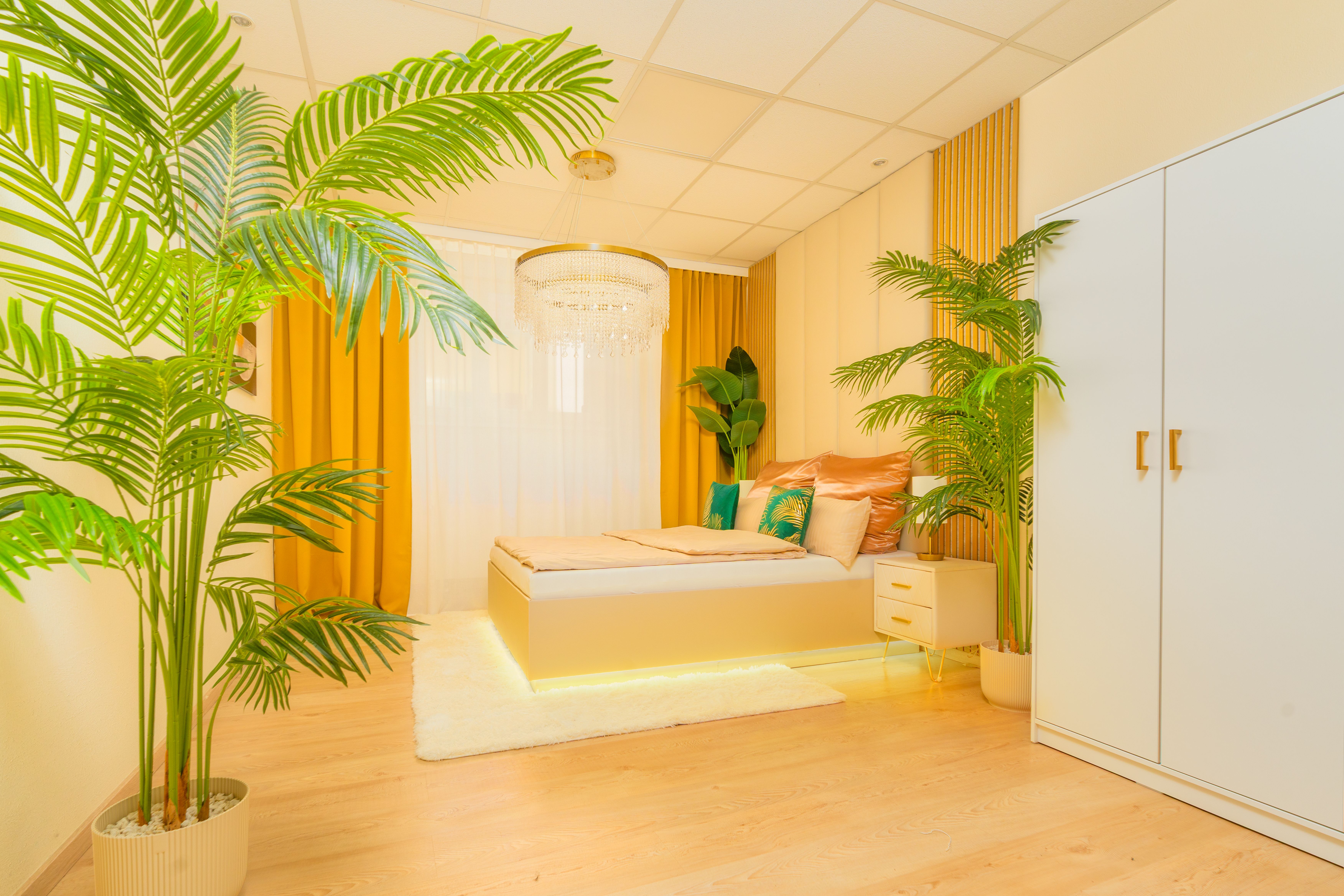 Up To 10 People - 106 Sqm Designer Apartment, Prime Location, 1 Free Parking Space - 14