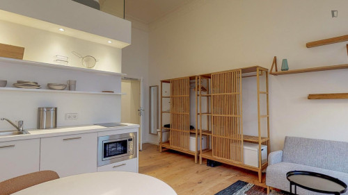 Neat ensuite single bedroom in Prenzlauer Berg