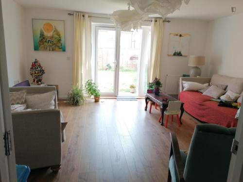 Cozy 3 Bedroom House close to Bursledon Skatepark