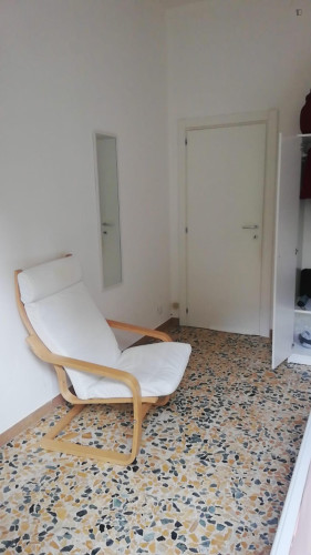 Double bedroom in 3-bedroom apartment