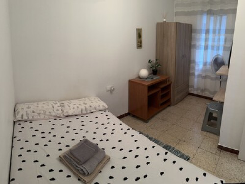 Bright double room near metro & bea - Gallery - 9