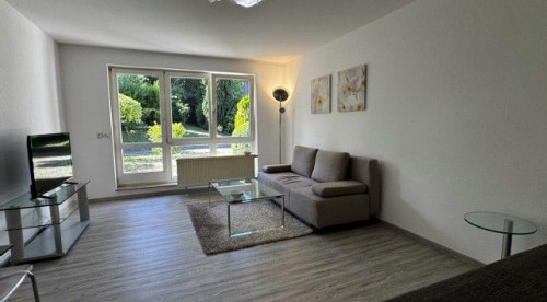 Bright & Cozy Apartment with Terrace at Center of Stuttgart