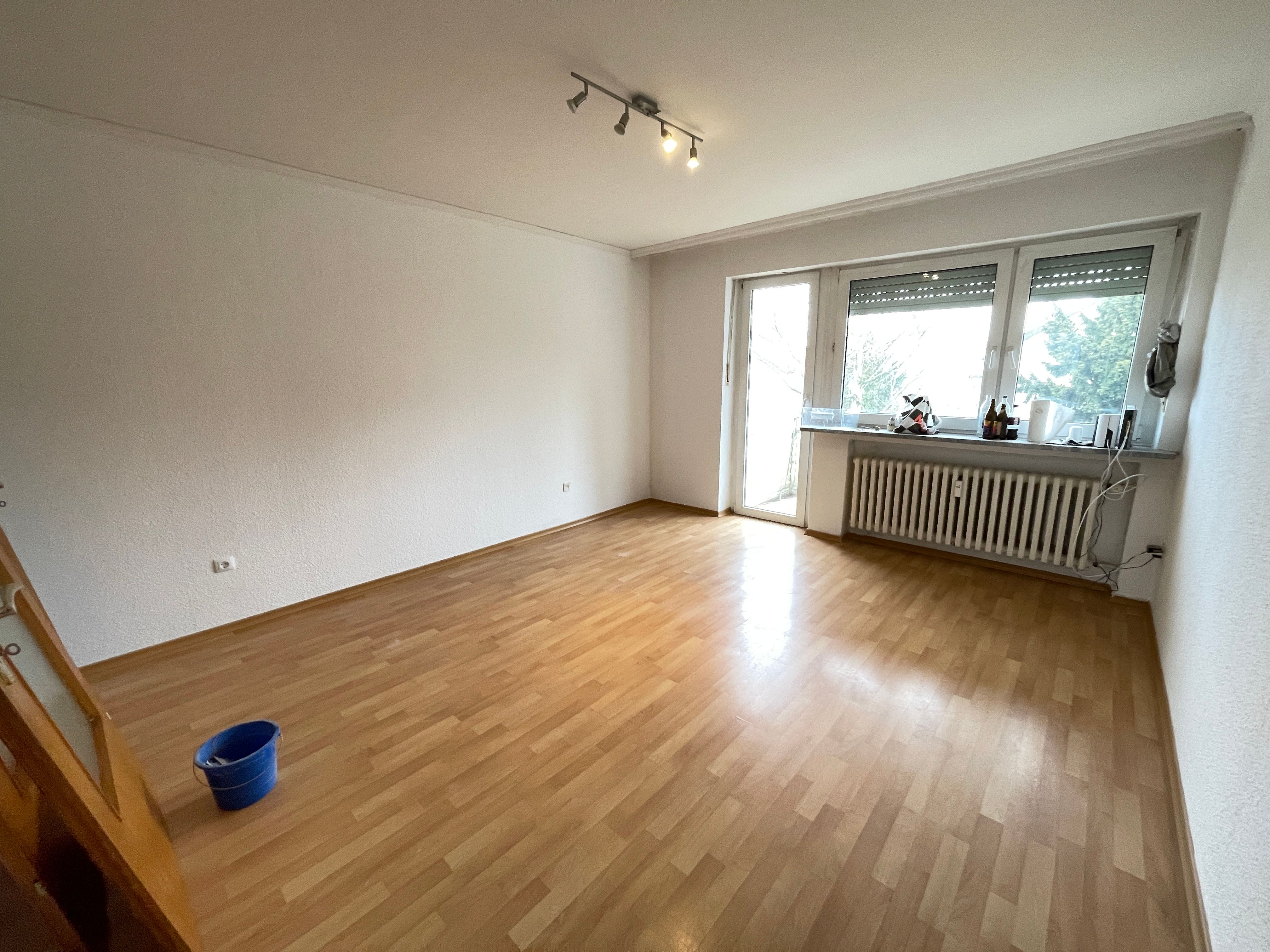  + WiFi + Freshly Renovated Apartment With New Furniture  -  + WiFi + Freshly renovated apartment with new furniture  - Gallery -  1