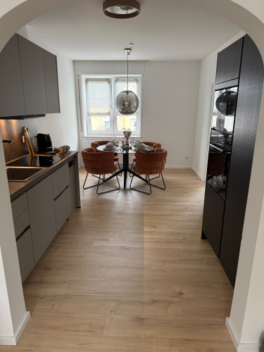 Furnished 2-room dream apartment | 58 m² | Balcony | Premium kitchen - Gallery - 15