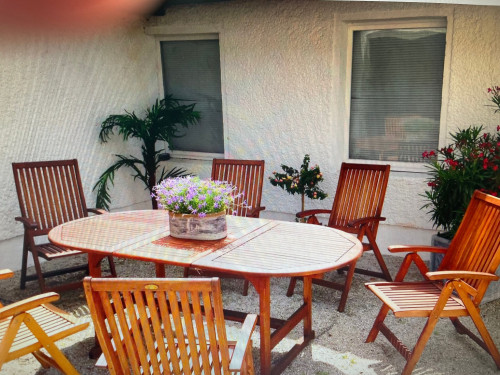 Furnished 4-Room Apartment with Terrace in 13158 Berlin with lake view