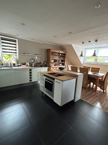 Spacious and modern 3.5-room apartment in Leverkusen – ideally located between Cologne and Düsseldorf