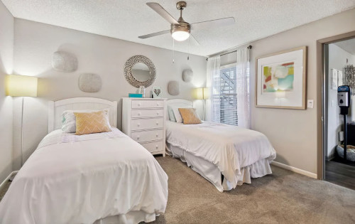 Wellness-Focused Coliving Community in Tranquil Engelwood Park, East Orlando - Gallery - 16