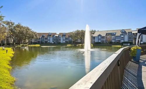Wellness-Focused Coliving Community in Tranquil Engelwood Park, East Orlando - Gallery - 9
