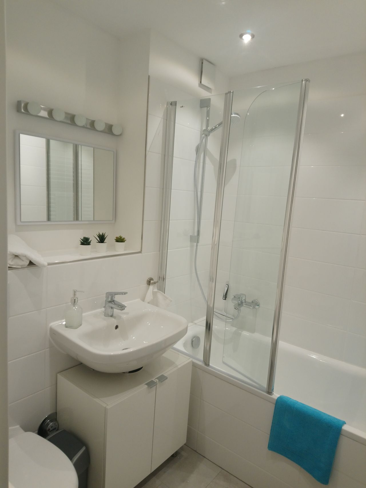  Apartment  -  Bright and cozy apartment in Hamburg-centre  - Gallery -  13