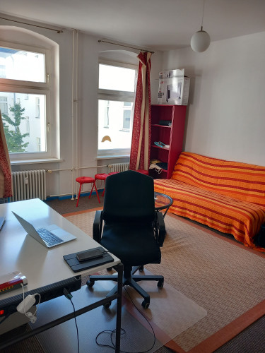 Lovely, wonderful and bright flat in Neukölln
