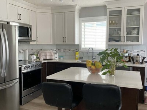 Cozy home a 9 min to Train station