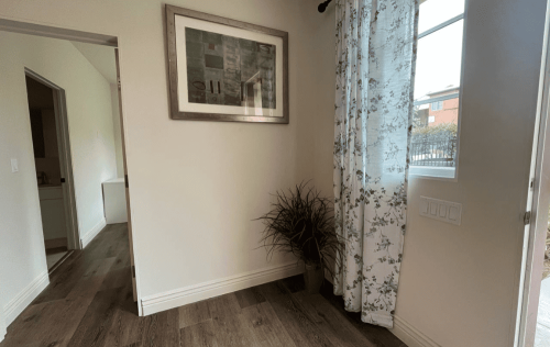 2616 South Manhattan Place - Gallery - 6