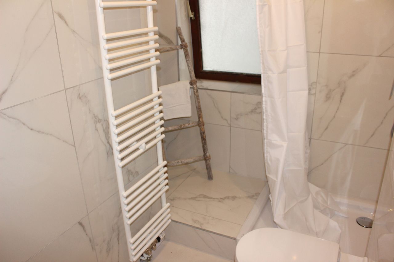  Flat  -  Cute home located in Köln  - Gallery -  8