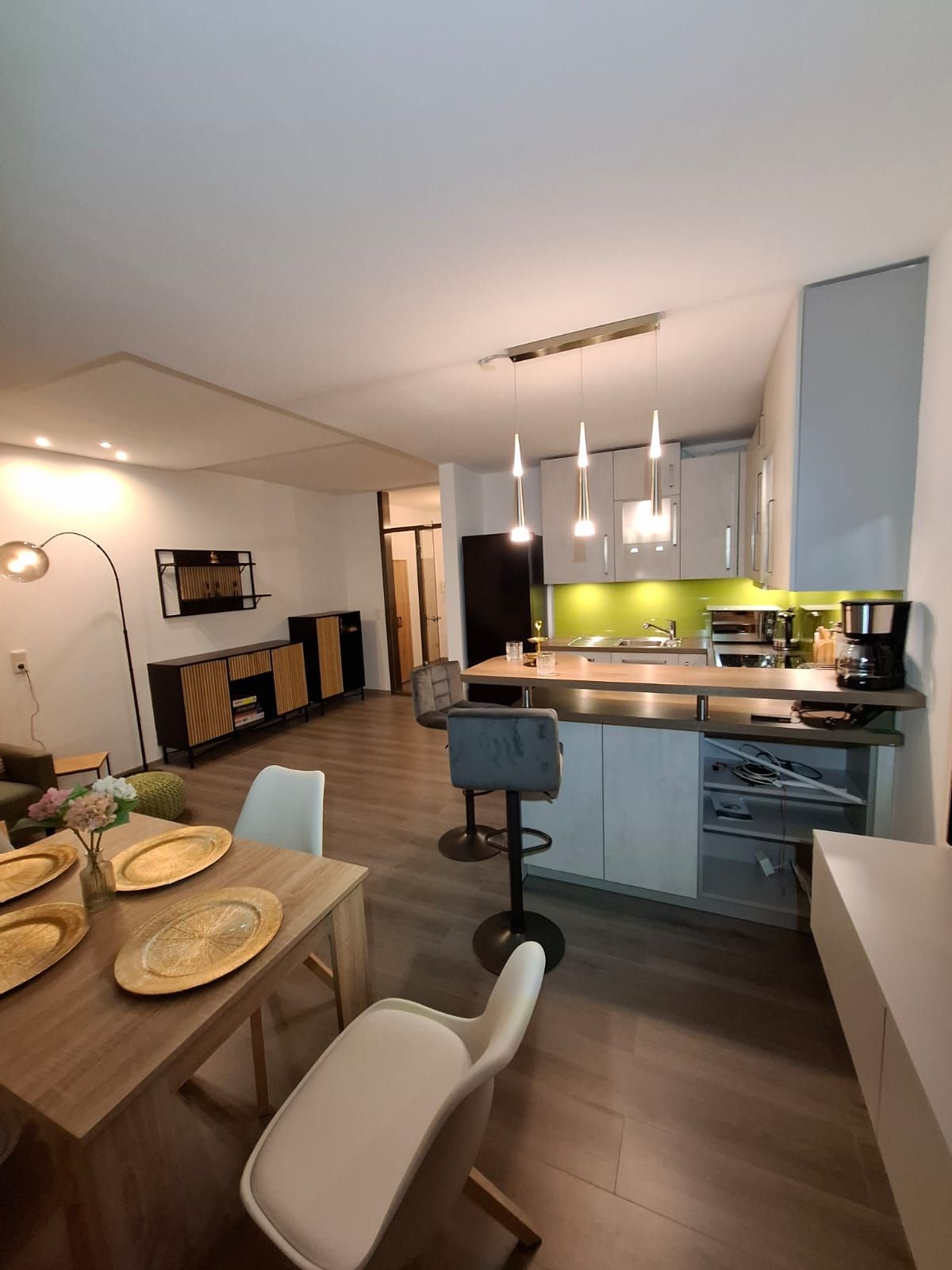  Perfect & Wonderful Studio In Bensheim  -  Perfect & wonderful studio in Bensheim  - Gallery -  3