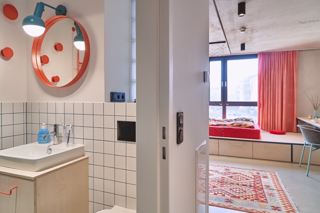 Studio Shared Kitchen - 13