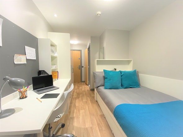  En-Suite Bronze  -  John Bell House Roost  - Gallery -  6