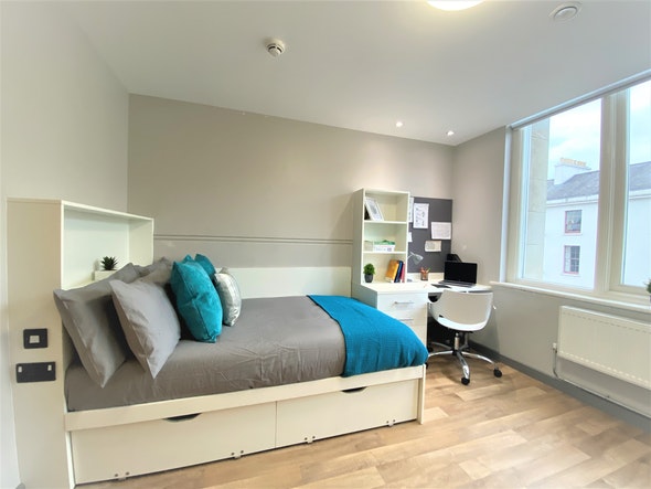  En-Suite Bronze Plus  -  John Bell House Roost  - Gallery -  4