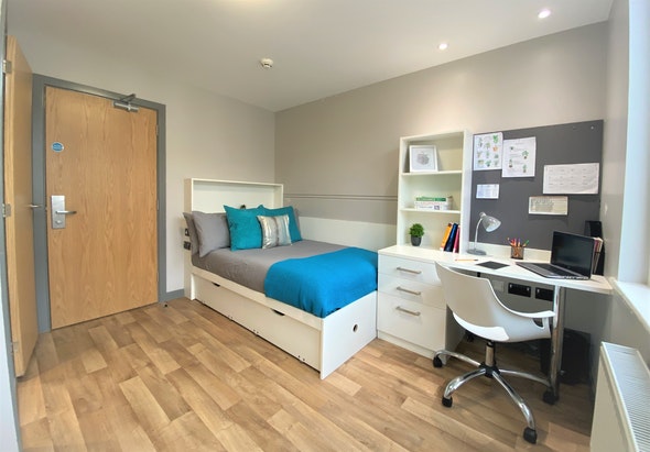  En-Suite Bronze Plus  -  John Bell House Roost  - Gallery -  1