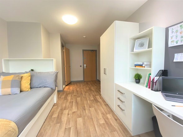  En-Suite Silver  -  John Bell House Roost  - Gallery -  2
