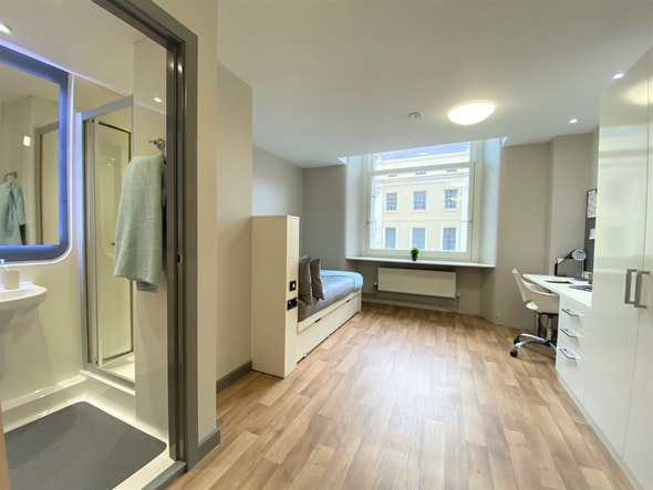  En-Suite Gold  -  John Bell House Roost  - Gallery -  5