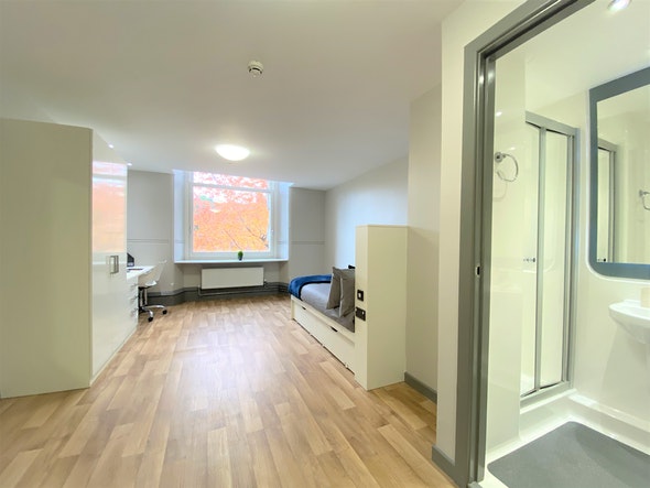  En-Suite Platinum  -  John Bell House Roost  - Gallery -  4